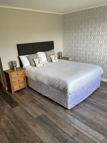 Midgarth House *